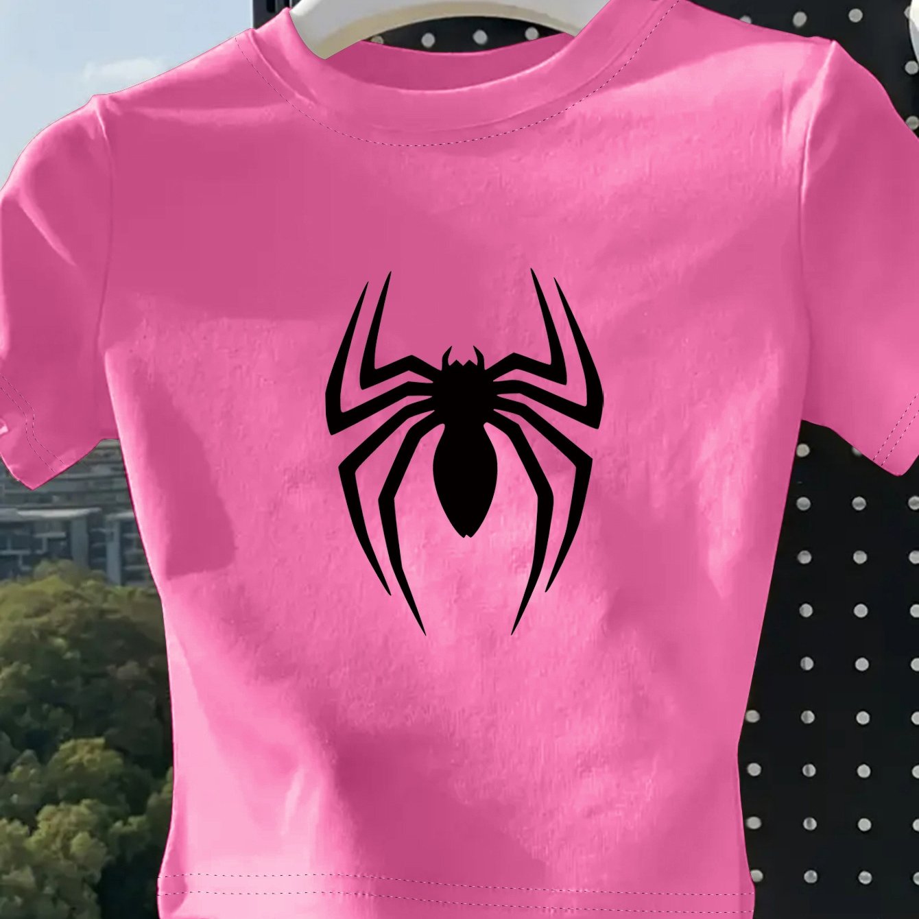 Women's Fashion Printed T-Shirt with Spider Pattern Design, Soft and Breathable