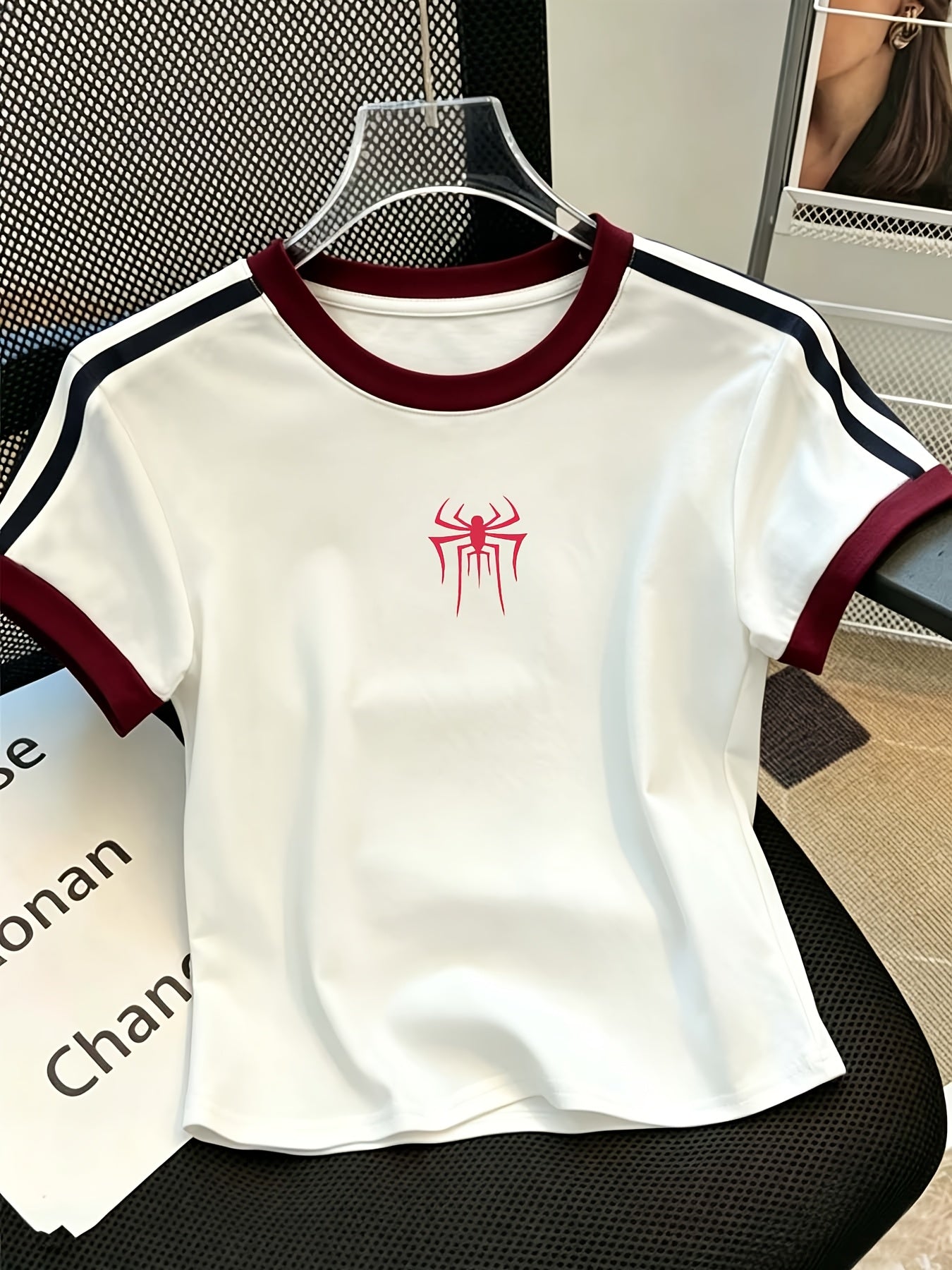 Creative Spider Pattern Print Design Tee