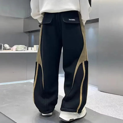 Straight leg leisure Trackpants