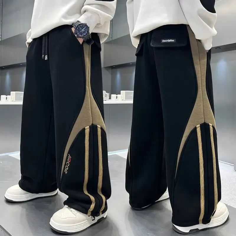 Straight leg leisure Trackpants