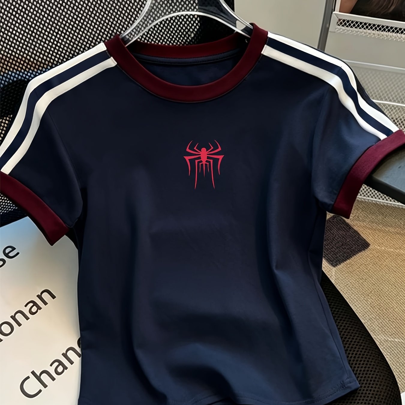 Creative Spider Pattern Print Design Tee